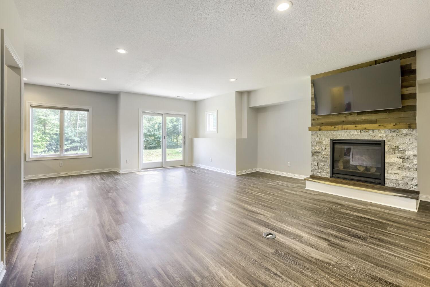 14460 15th Street Circle S