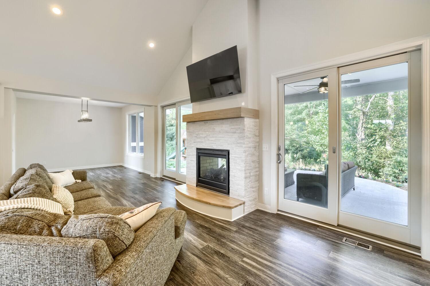 14460 15th Street Circle S