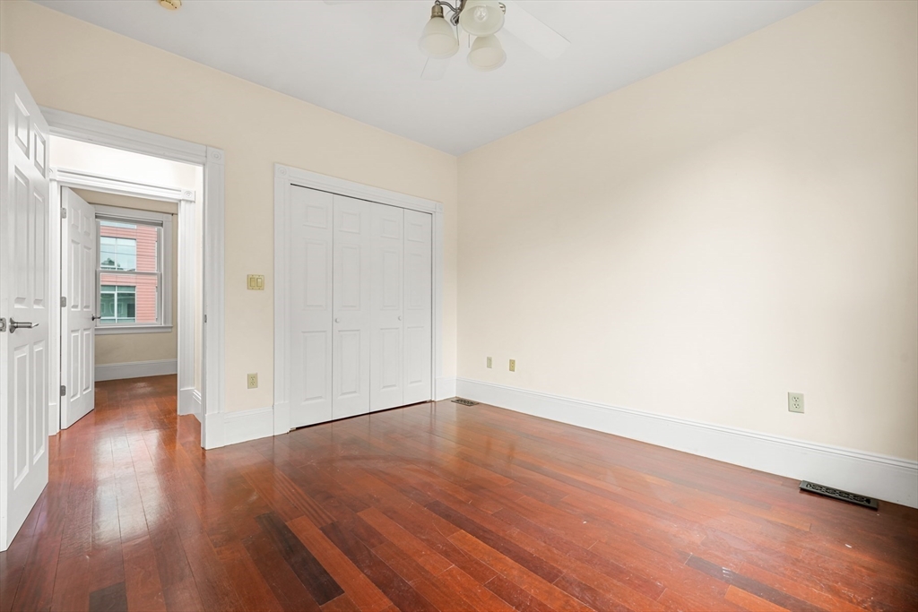 34 Spring St # 1