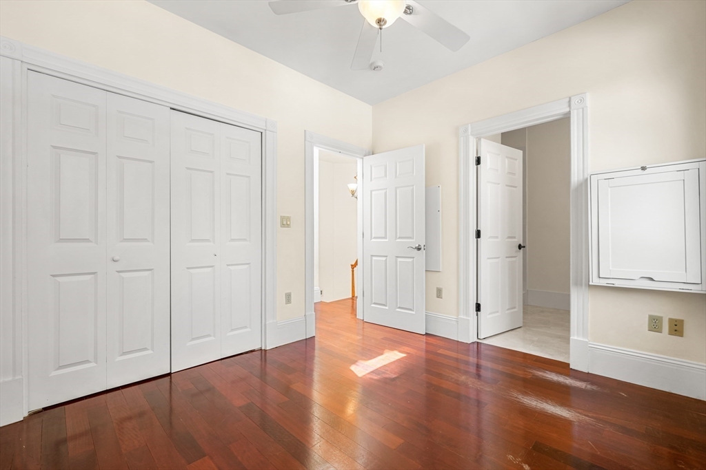 34 Spring St # 1