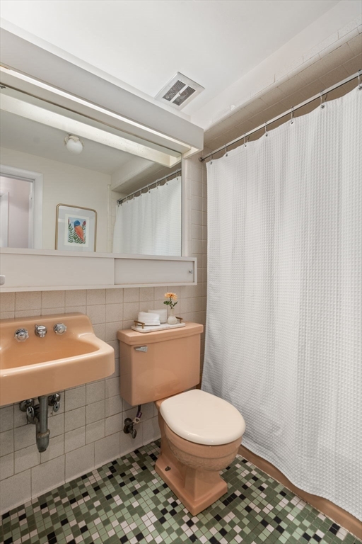 320 Commonwealth Ave # 32