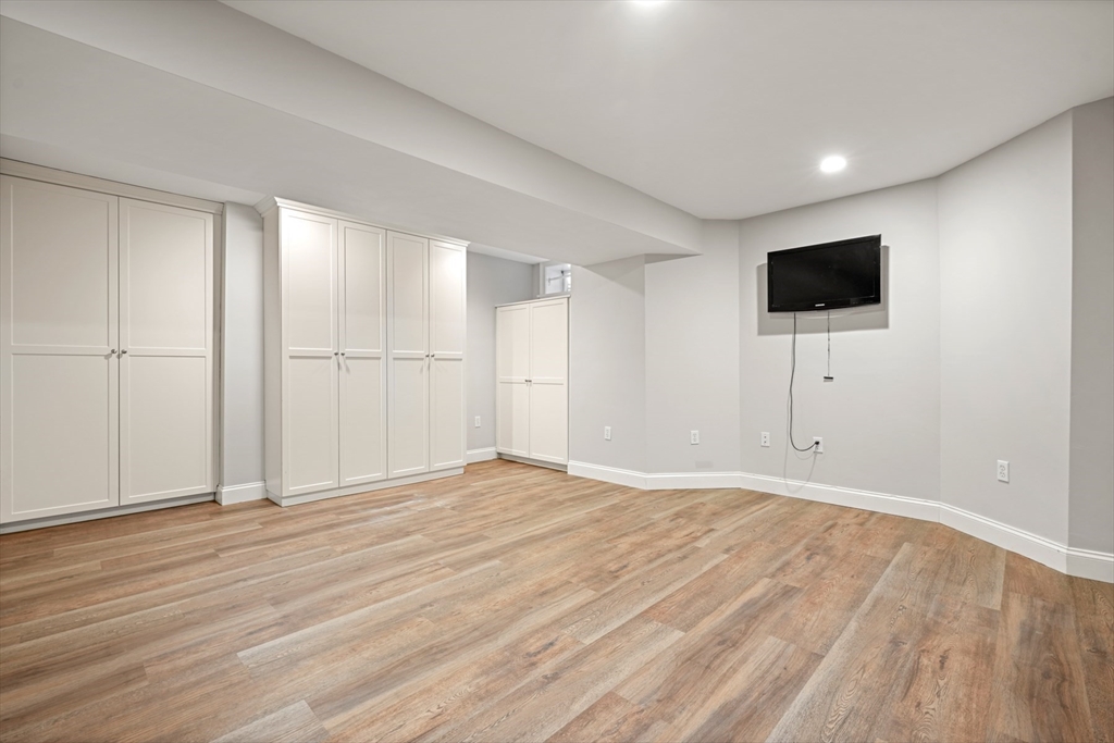 47 Lovett Rd