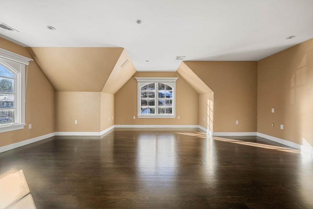 47 Lovett Rd