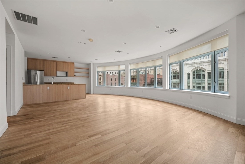 425 Boylston # 601