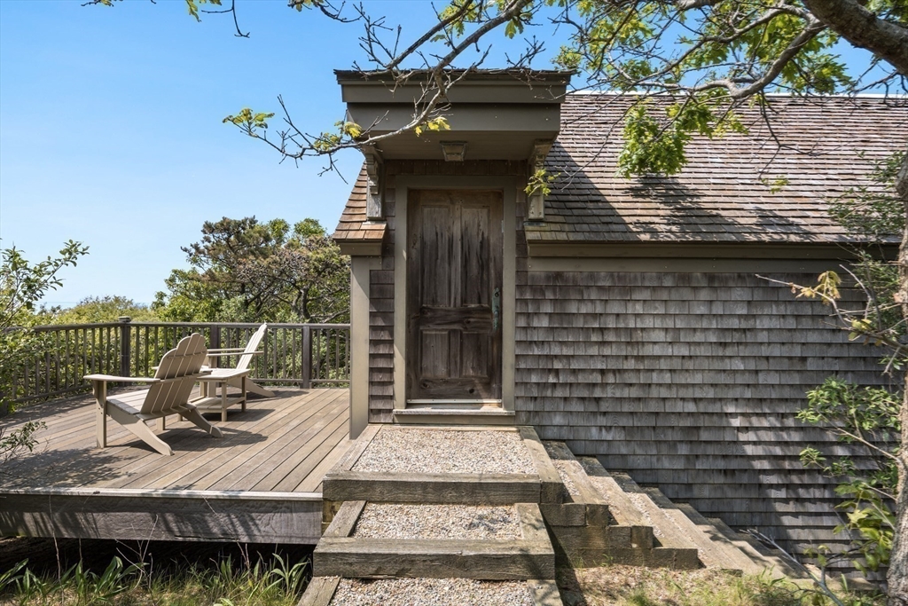 1400 Chequessett Neck Road