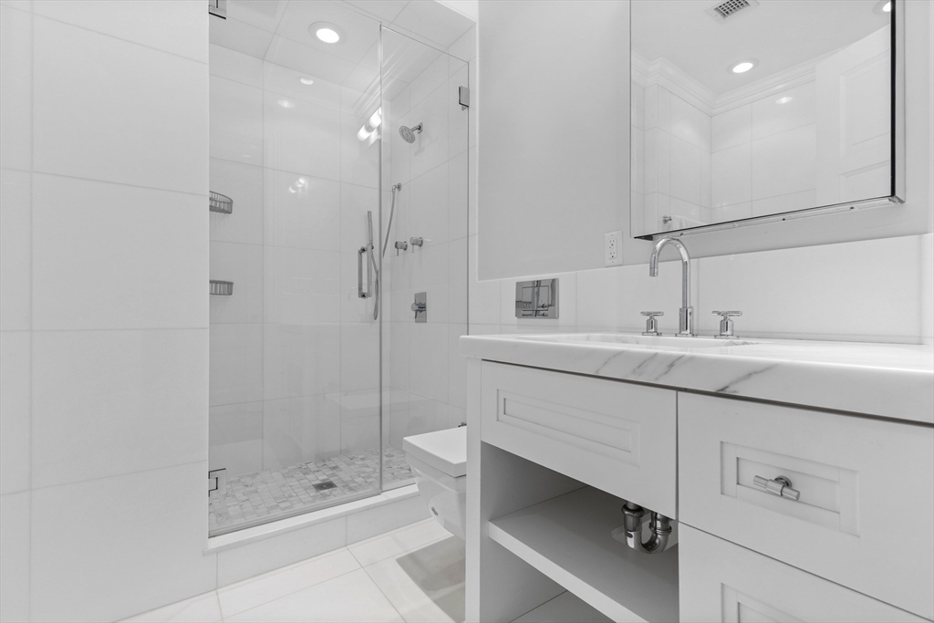 409 Commonwealth Ave