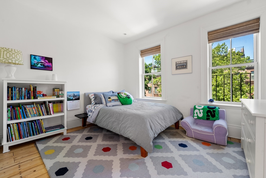21 Claremont Park