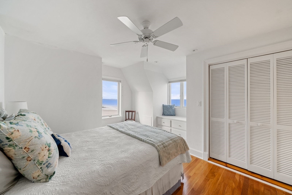 4 Priscilla Beach Rd