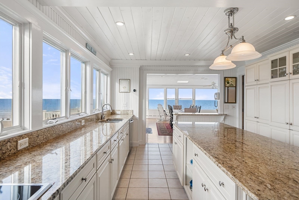 4 Priscilla Beach Rd