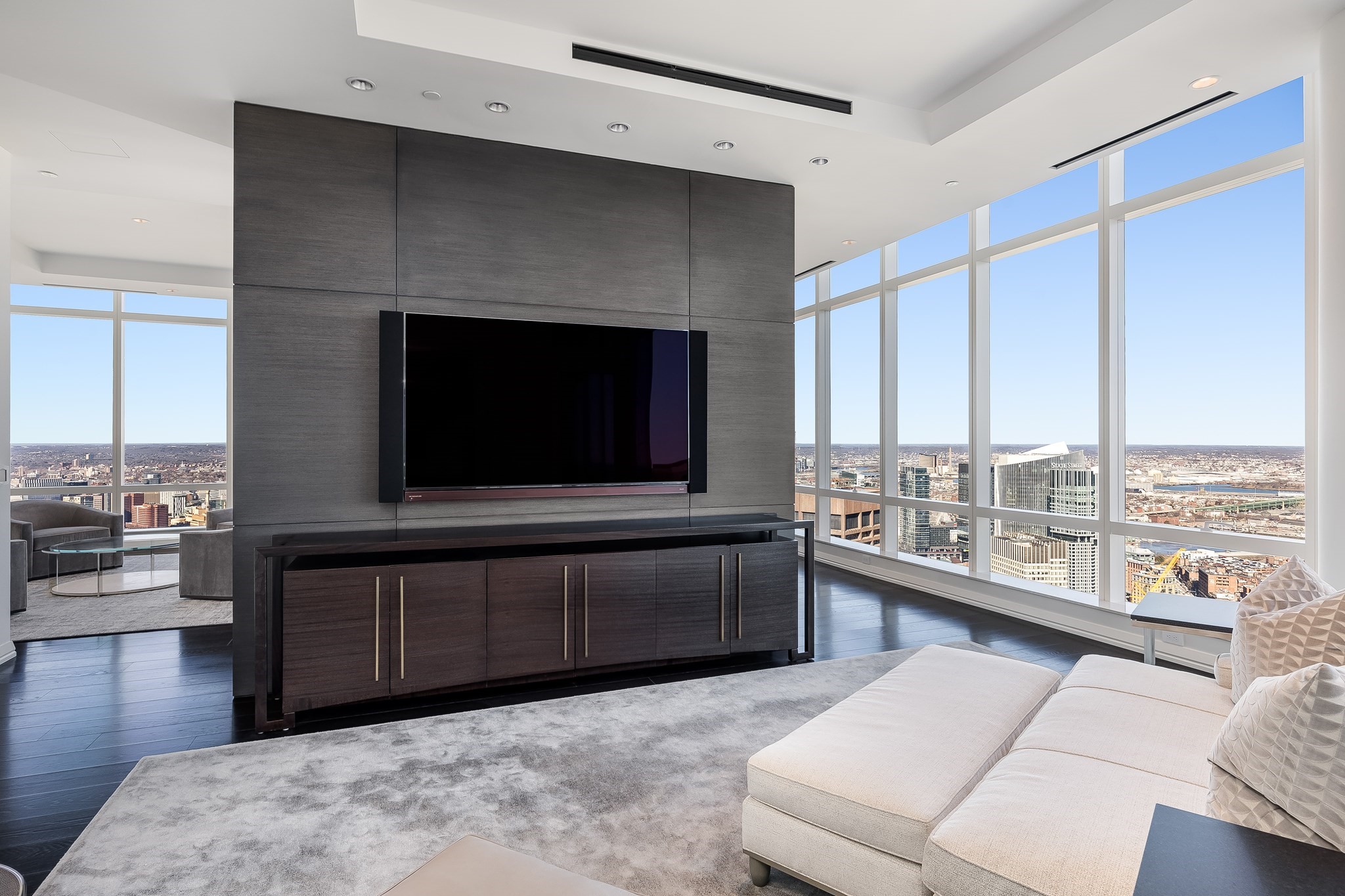 1 Franklin St Unit: PH4B