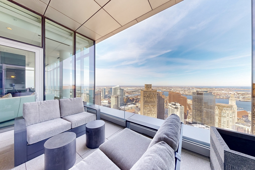 1 Franklin St Unit: PH4B