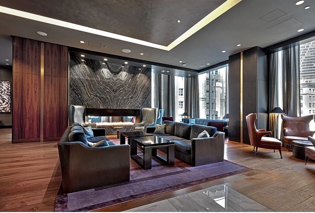 1 Franklin St # 4602