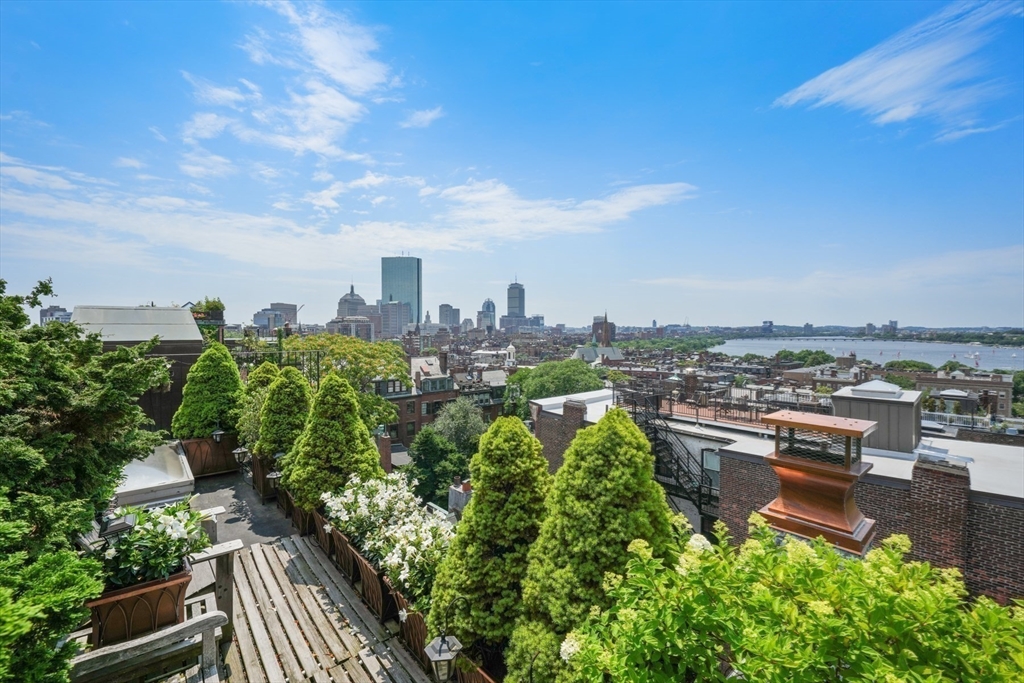 49 Grove St Unit: Penthouse
