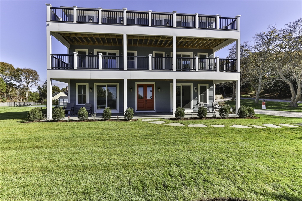 48 Red Brook Harbor Rd