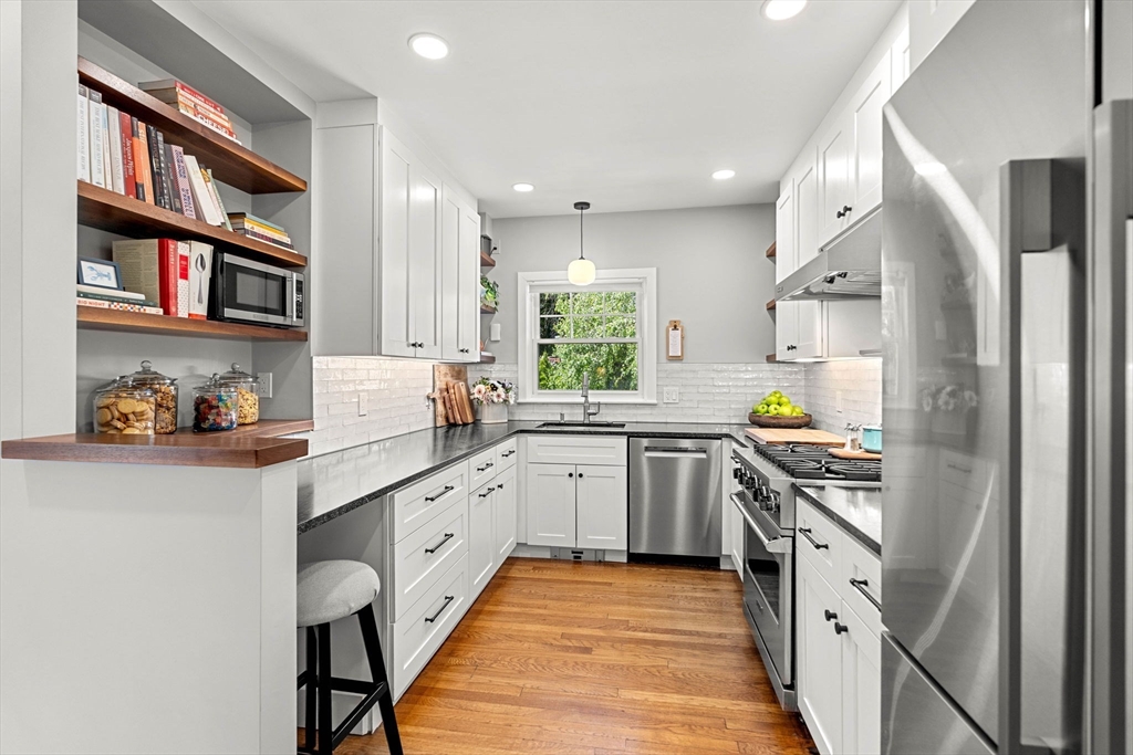 67 Humphrey St # 1