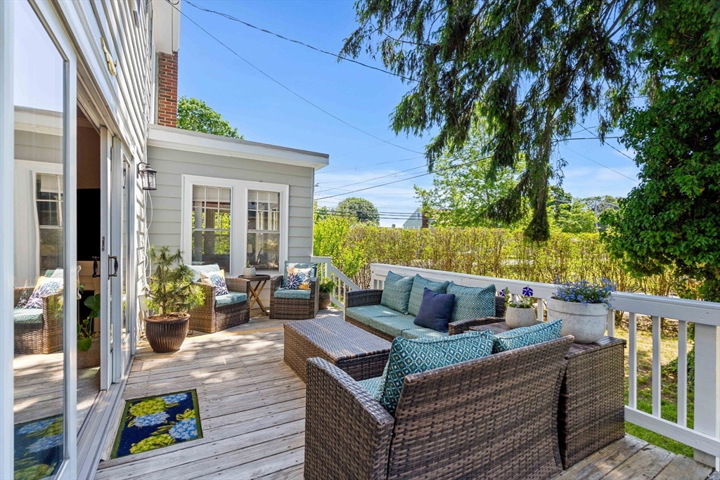 67 Humphrey St # 1