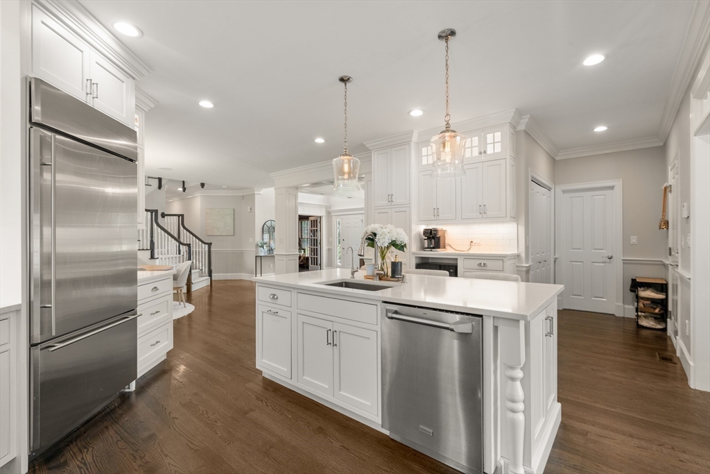 120 Deerfield Ln