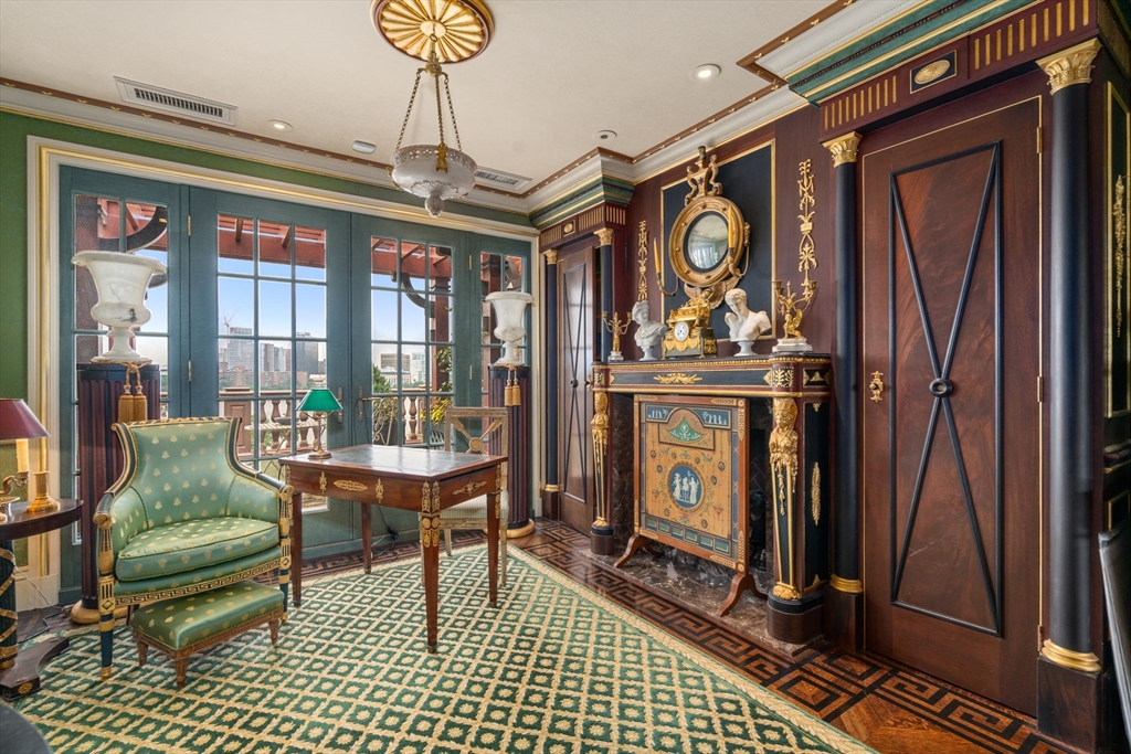 316 Beacon St # 4