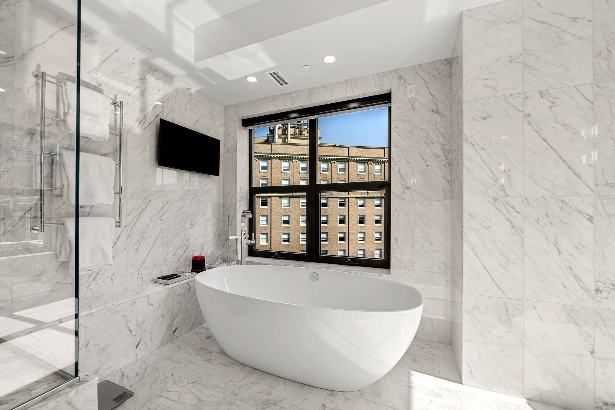 300 Boylston St Unit: PH1201