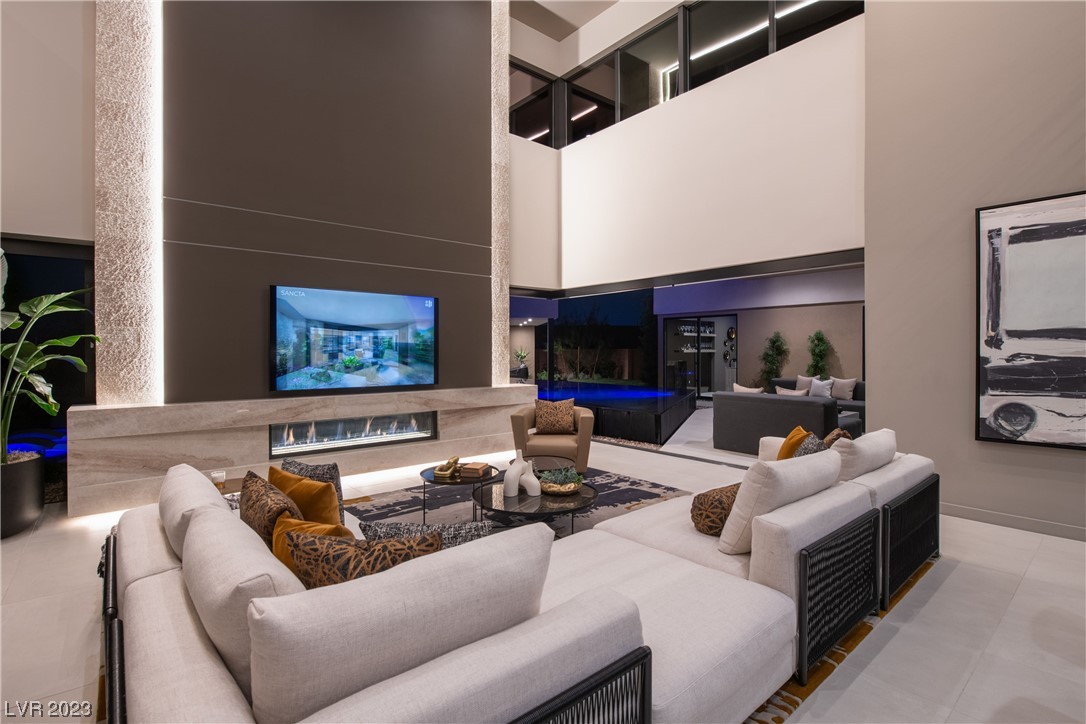 7087 Nomi Court