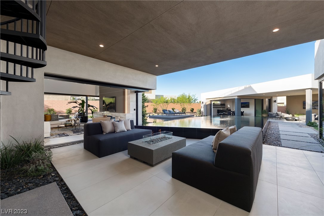 7087 Nomi Court