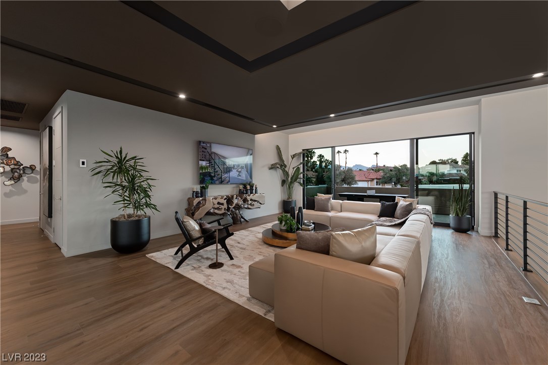 7087 Nomi Court