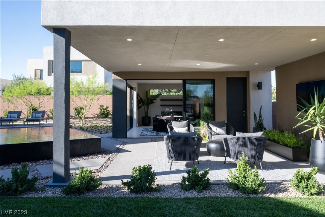 7087 Nomi Court