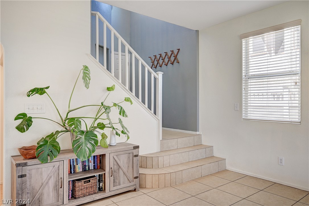 1152 Cactus Rock Street