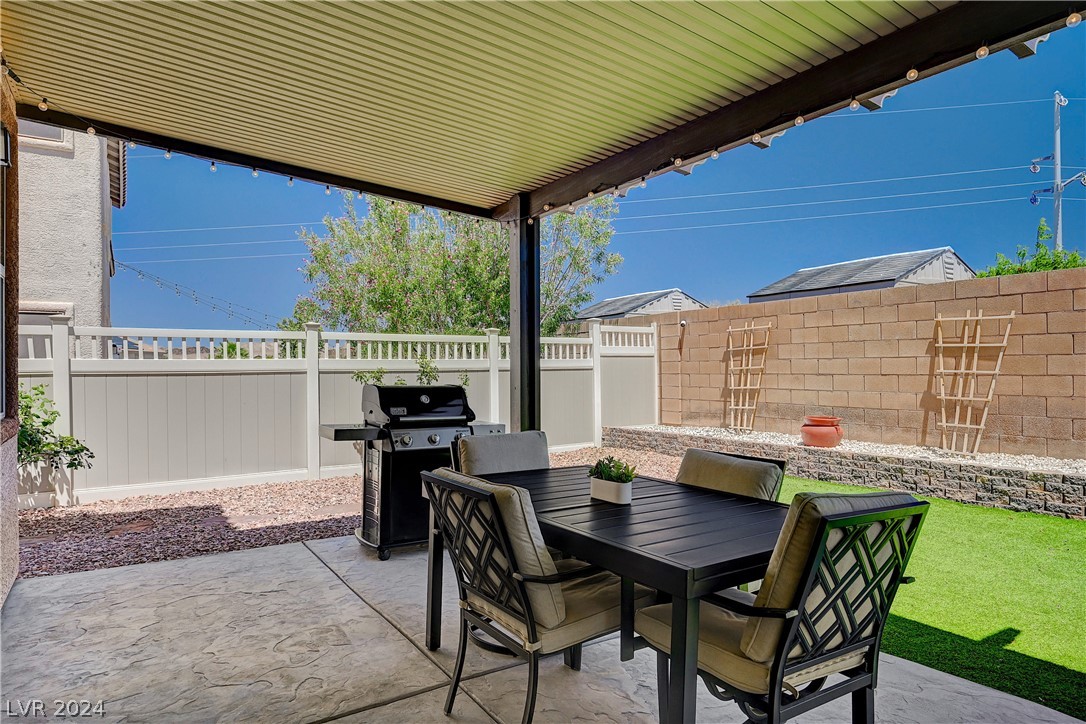 1152 Cactus Rock Street