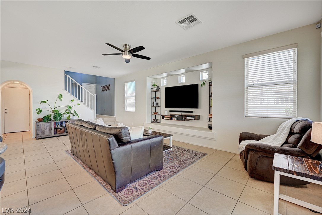 1152 Cactus Rock Street