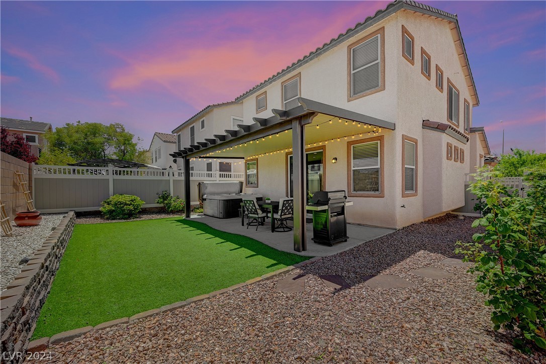 1152 Cactus Rock Street