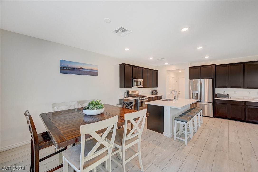 4348 Panoramic View Avenue