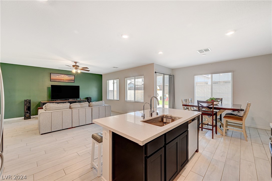 4348 Panoramic View Avenue