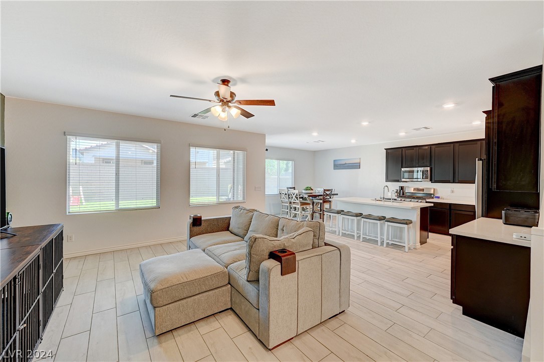 4348 Panoramic View Avenue