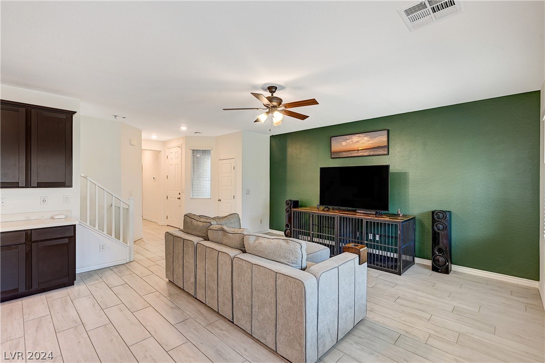 4348 Panoramic View Avenue