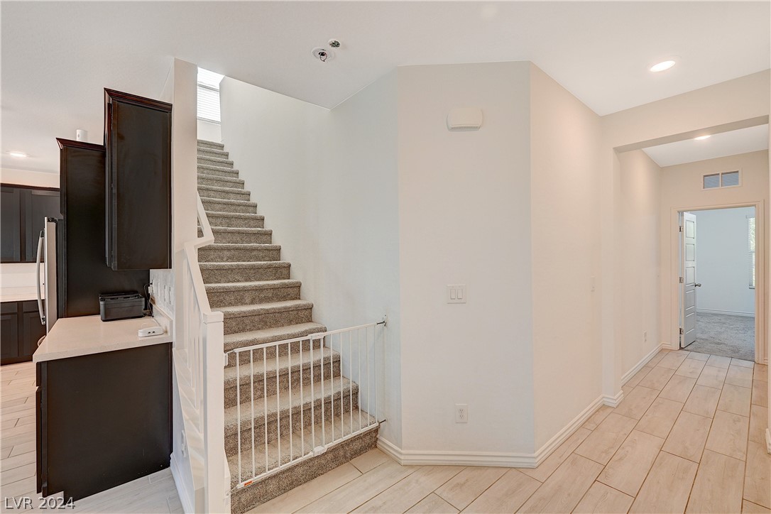 4348 Panoramic View Avenue