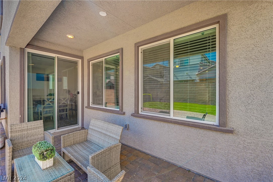4348 Panoramic View Avenue