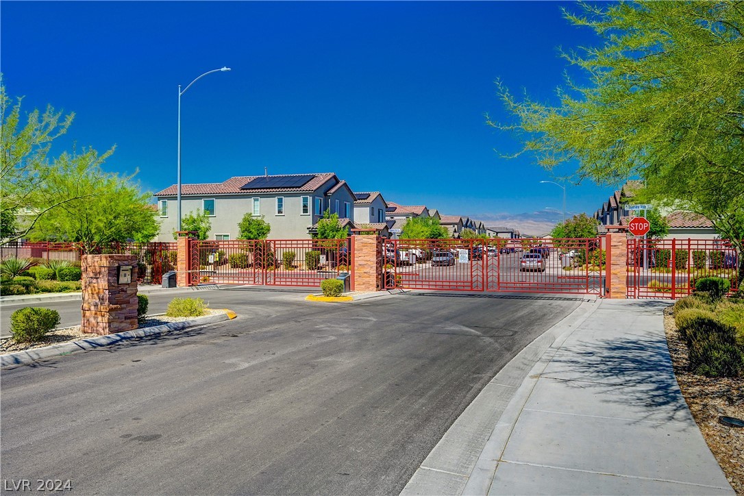 4348 Panoramic View Avenue