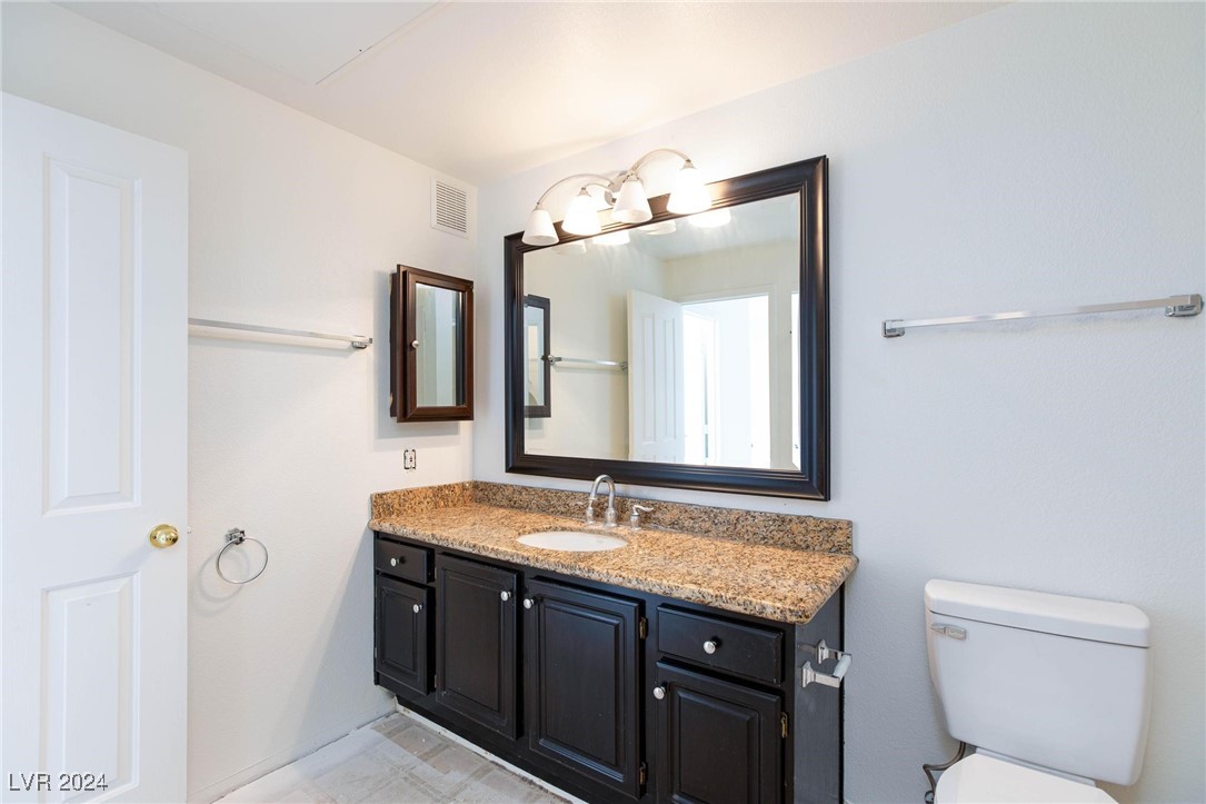 2900 Sunridge Heights Parkway 933