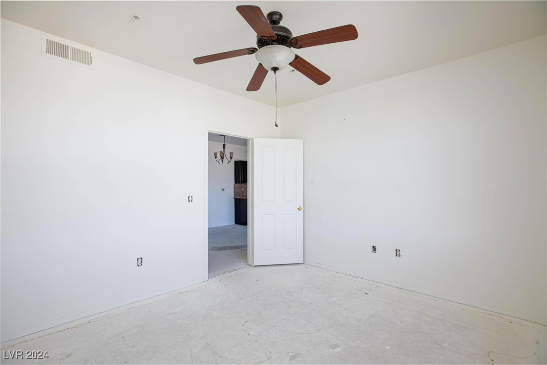 2900 Sunridge Heights Parkway 933