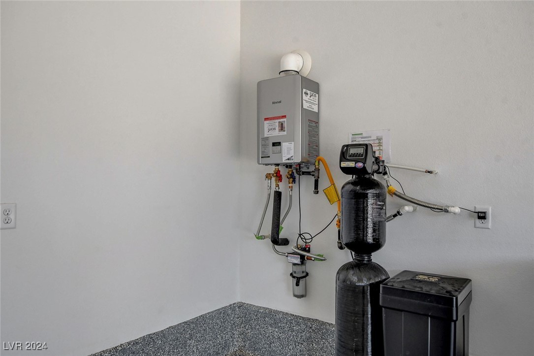 9807 Ravenstone Street