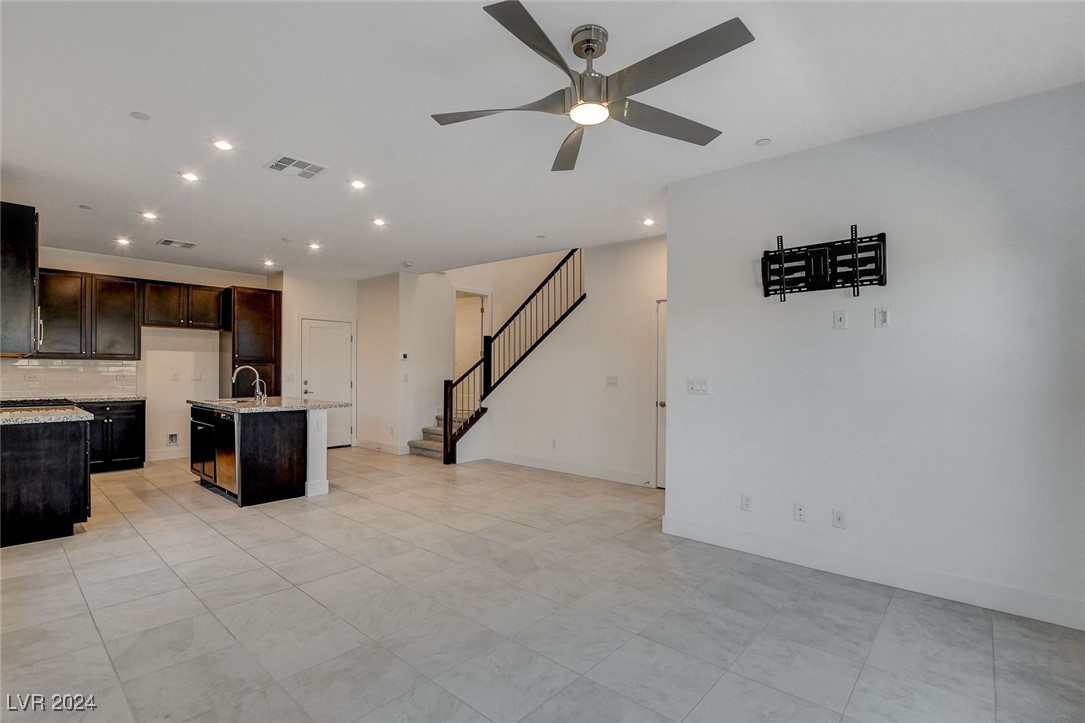 9807 Ravenstone Street