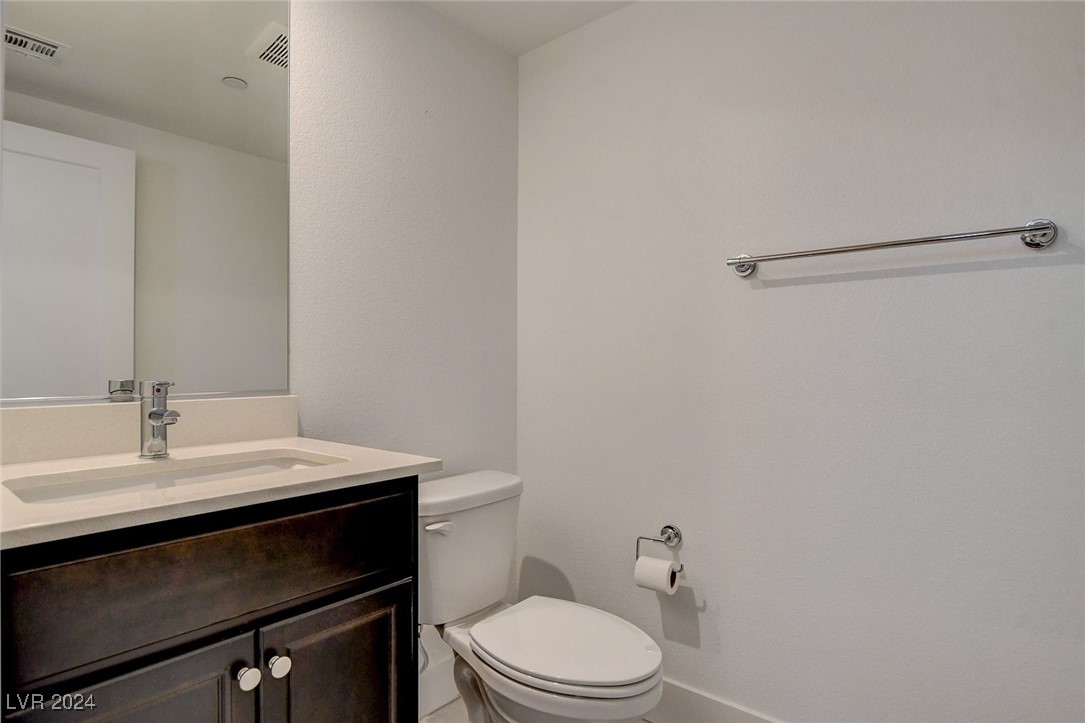 9807 Ravenstone Street