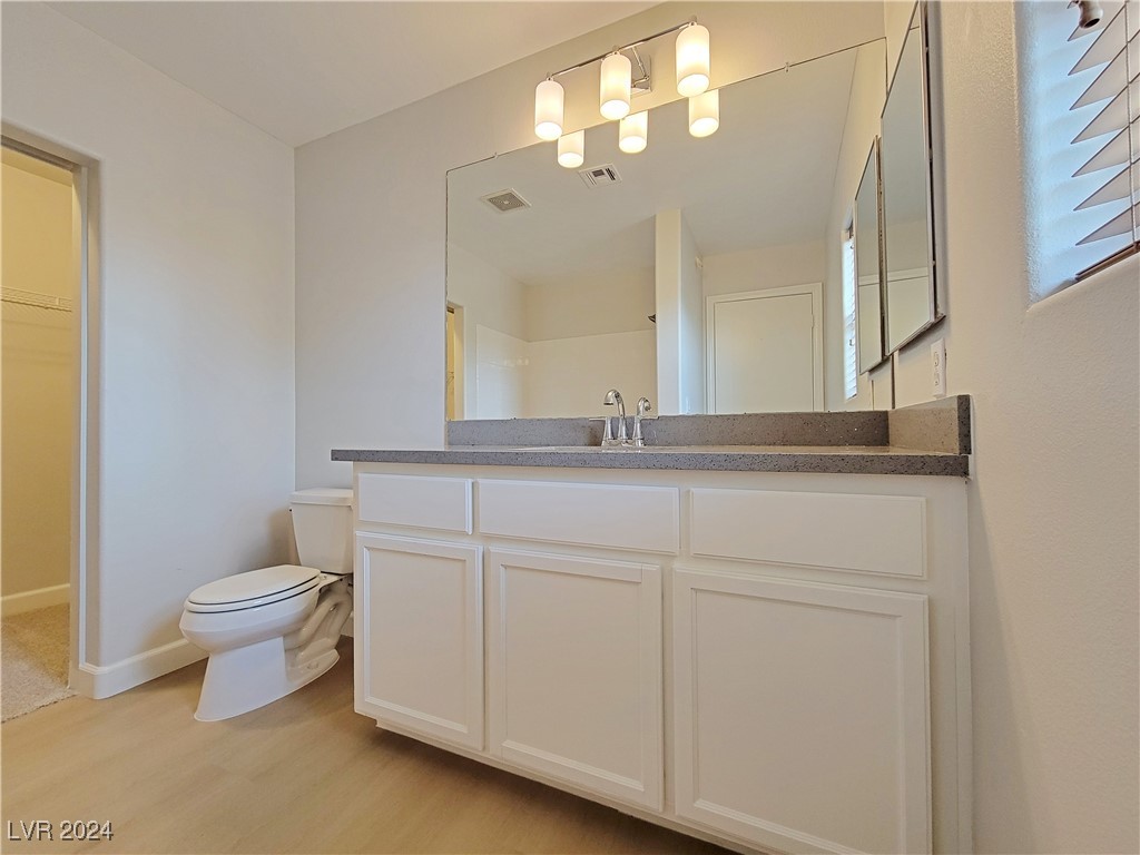 9180 Red Currant Avenue