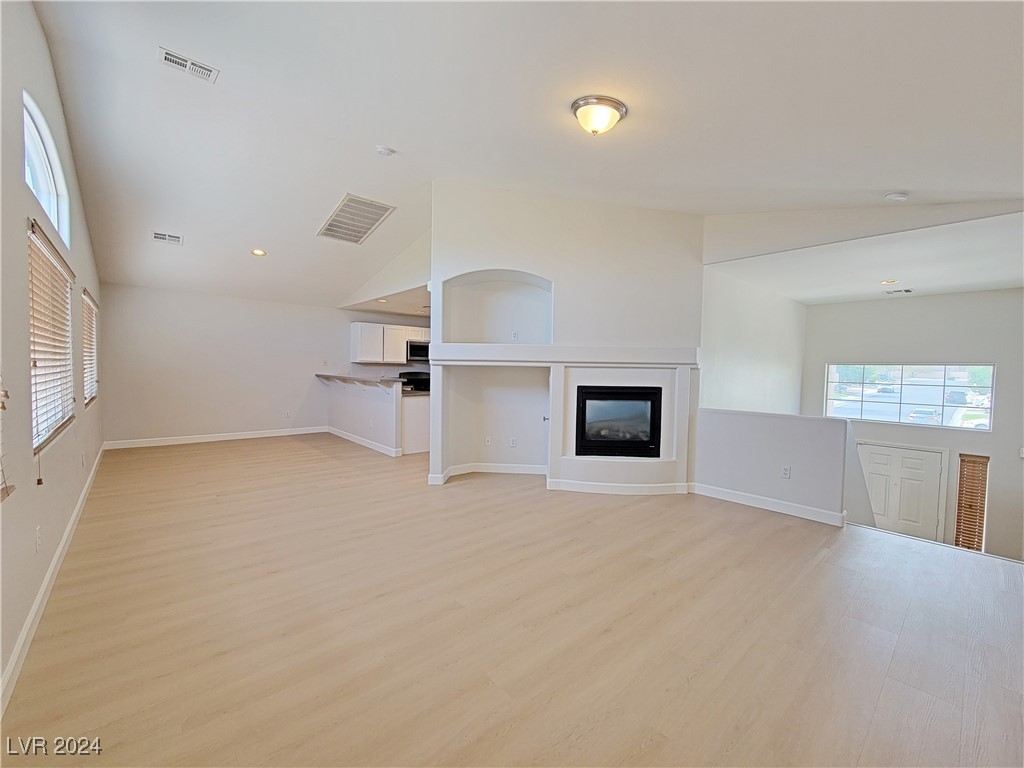 9180 Red Currant Avenue