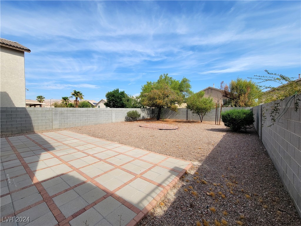 9180 Red Currant Avenue