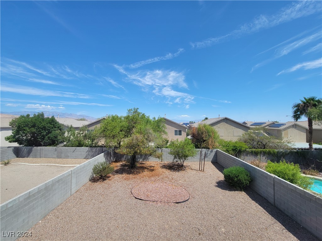 9180 Red Currant Avenue