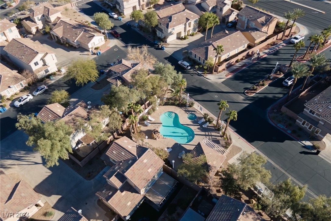 1477 Summer Glow Avenue