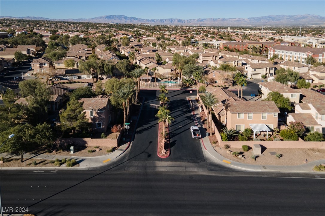 1477 Summer Glow Avenue