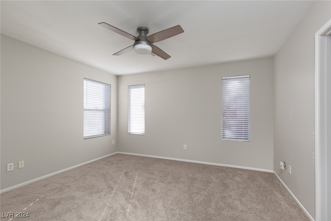 1477 Summer Glow Avenue